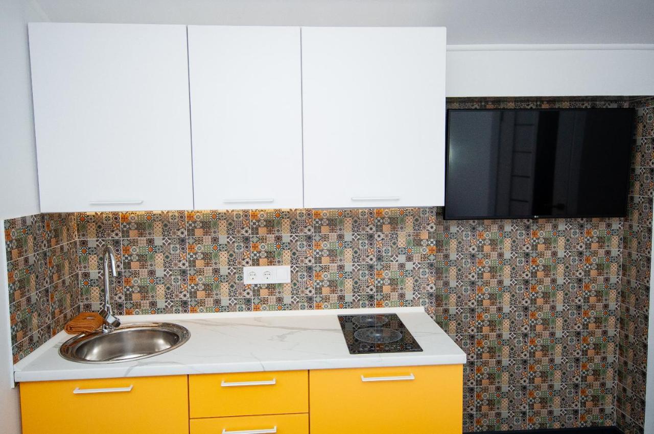 Apartments On Chaykovskogo 16 Odessa Esterno foto